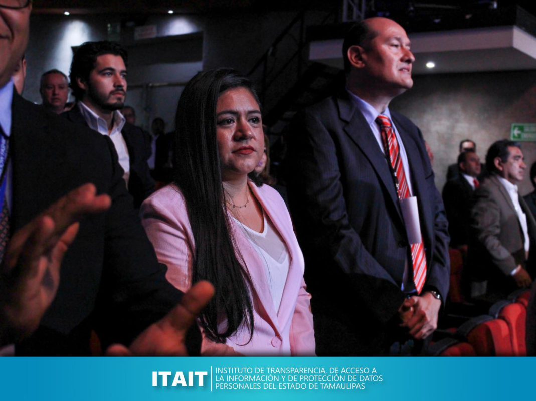 Asiste Presidenta del ITAIT al Primer Informe Rectoral del C.P. Guillermo Mendoza